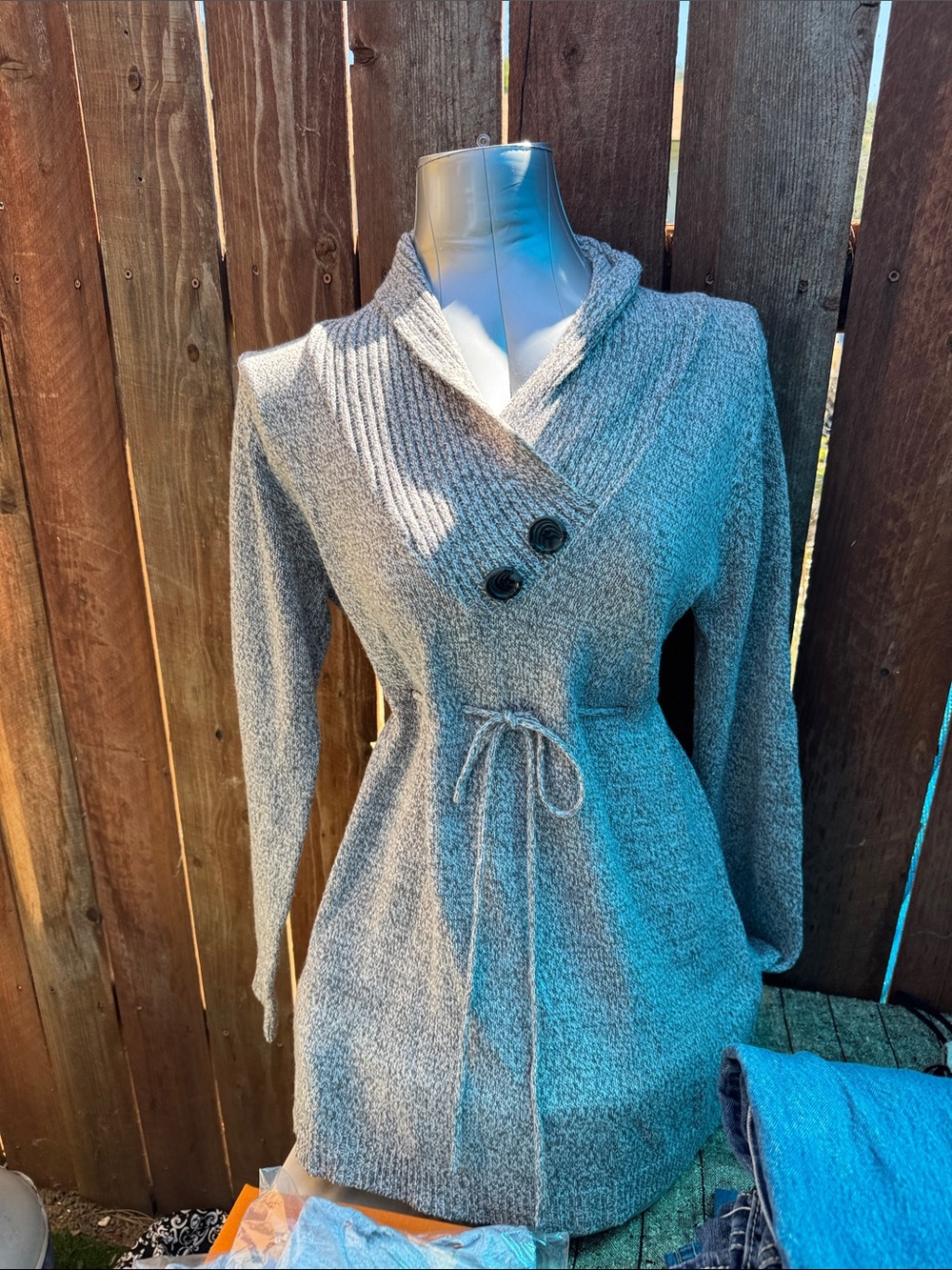 Derek sweater top